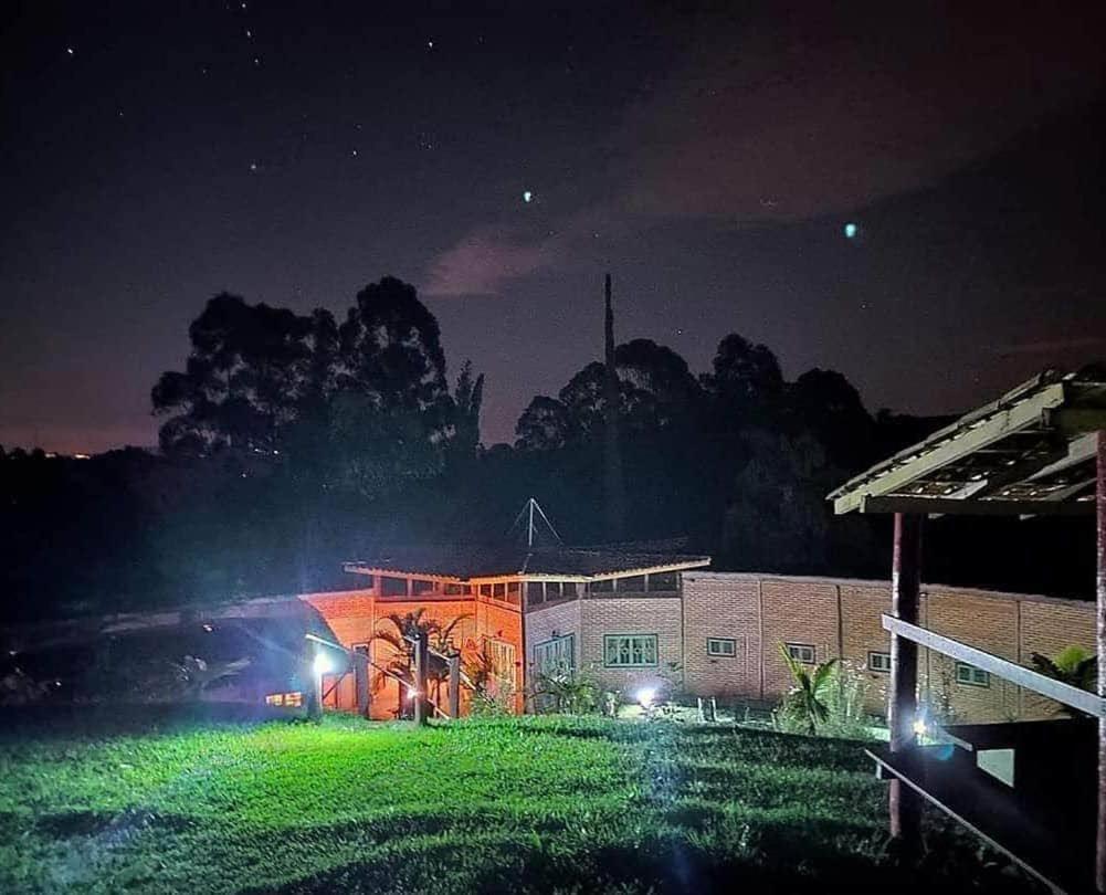 Pousada Dharma Luz E Paz Bragança Paulista Buitenkant foto